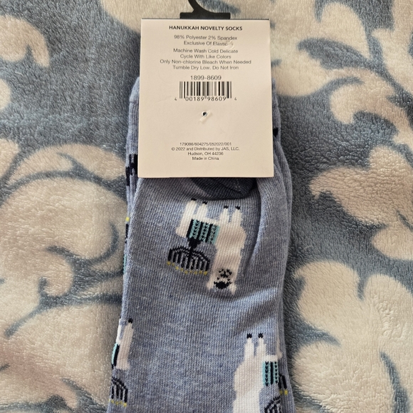 NWOT Happy Hanukkah long sleeve shirt and NWT socks - Picture 5 of 5